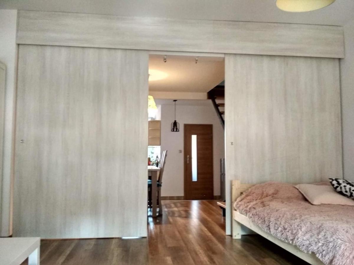 Chęciny Apartament Na Rynku מראה חיצוני תמונה